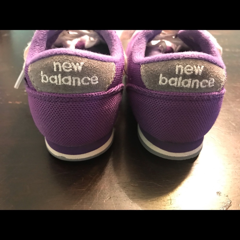New Balance size 7 shoes